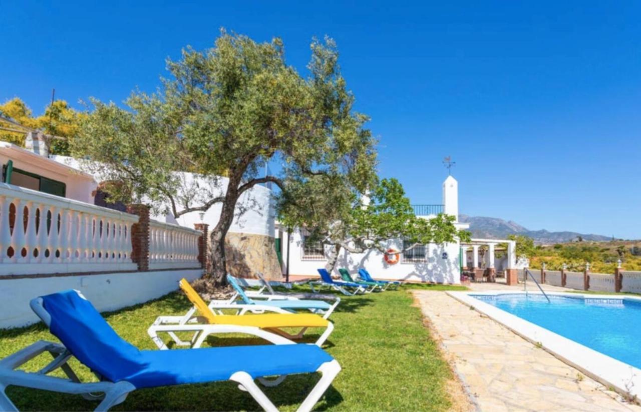 네르하 Casa El Retiro 빌라 외부 사진